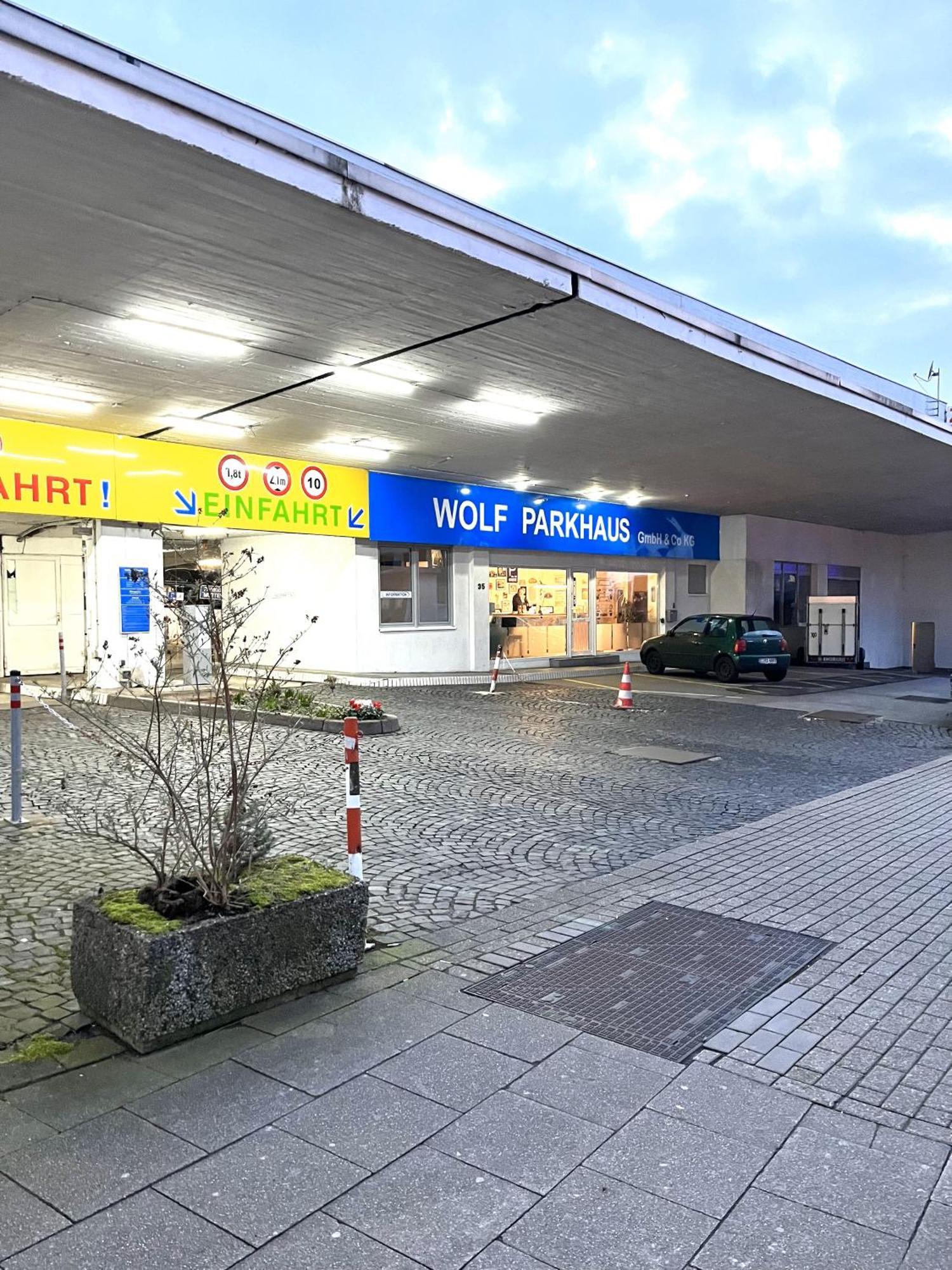 Apartment Rtr - Fuer Bis Zu 8 Personen - Voll Ausgestattet - Zentral Limbecker Platz - Messe - Uniklinikum - Smart Tv - Parken - Modern *